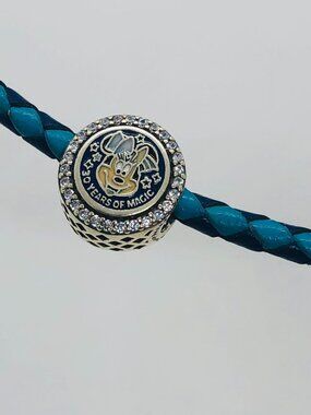 ✨✨Pandora Disney Paris 30th Years Of Magic Dangle Charm